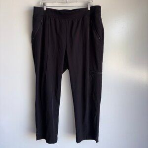 CHICO'S Zenergy Crop Pants Size 2 =US Size 12 Black
